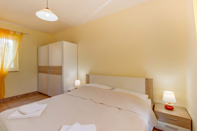 Apartments Casper Veli Lo&scaron;inj